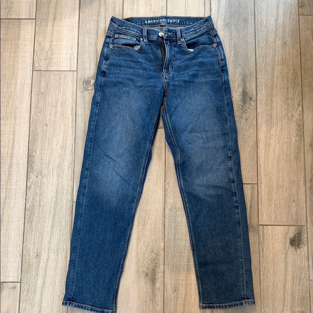 American Eagle Outfitters Women's 90’s Straight Leg Jeans
